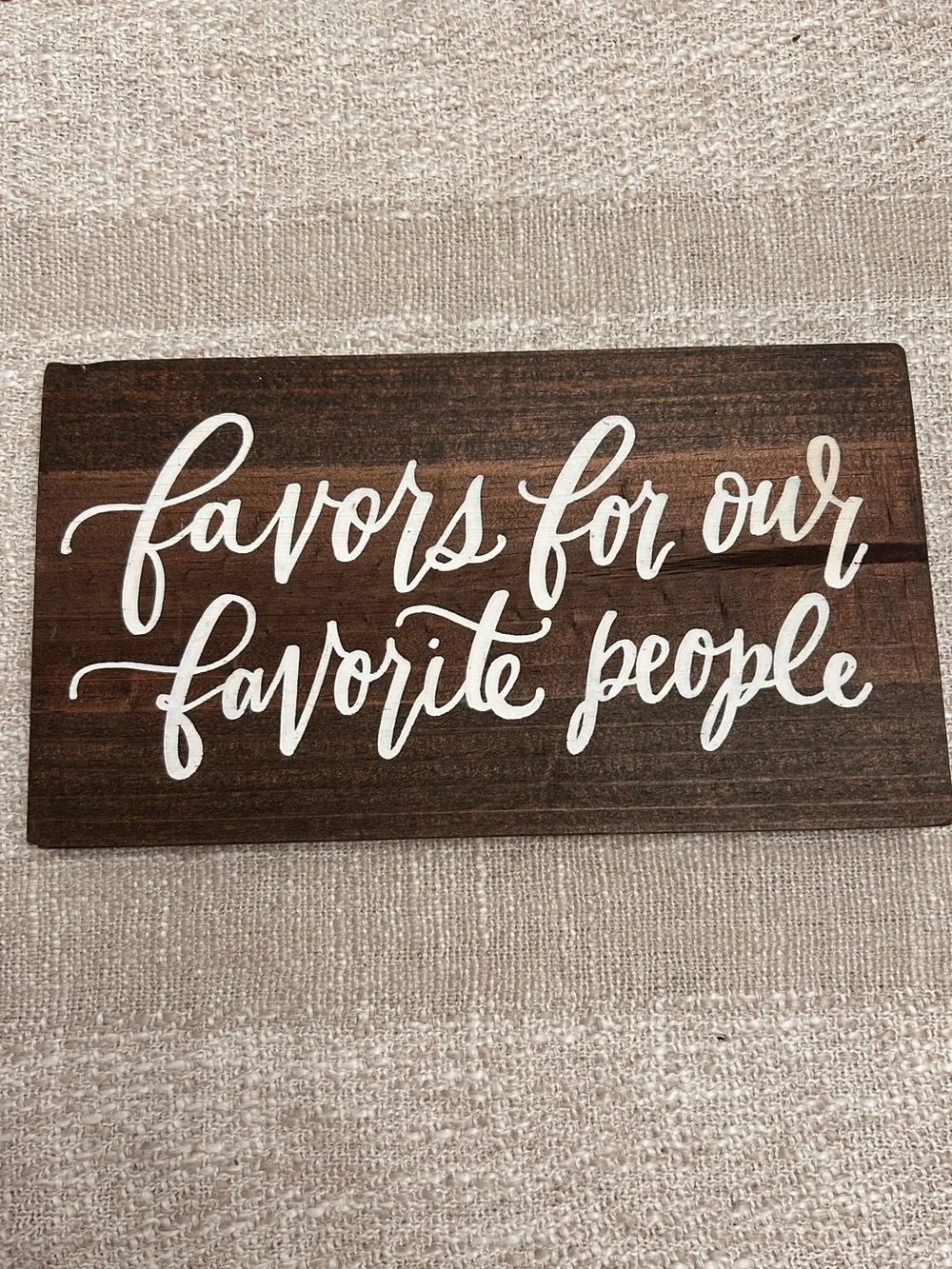 Wedding Favors Sign